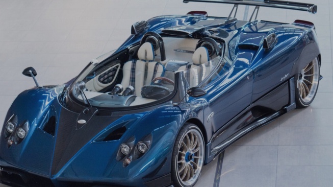 Pagani Zonda HP Barchetta (Pagani)