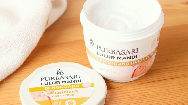 Purbasari Lulur Mandi Bengkoang Double Whitening. [Instagram/@purbasari_indonesia]