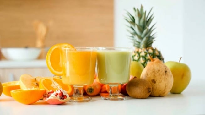 Ampasnya Perlu Disaring atau Tidak? Ini Cara Minum Jus Terbaik menurut Dokter