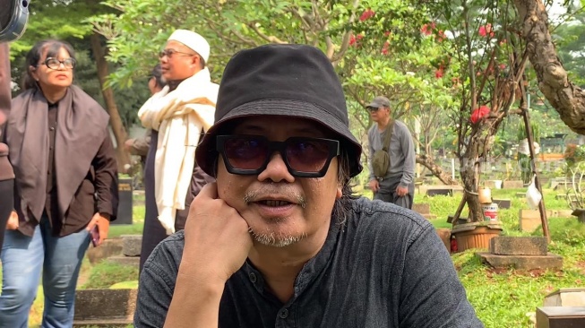 Kehilangan Bunda Iffet, Bongky Slank: Dulu Sering Dimarahi, Kini Kenang Nasihatnya...