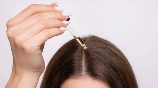 Ini Urutan Hair Care yang Benar supaya Rambut Kuat dan Bebas Ketombe, Jangan Salah Langkah!