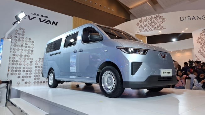 Wuling Perkenalkan EV Van Sebagai Penantang Gelora E di Segmen Kendaraan Komersial