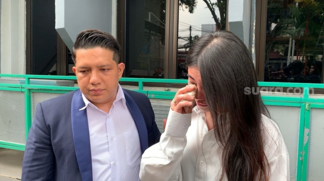 Zoe Levana saat menghadiri sidang gugatan Rp100 juta dari manajemen artisnya di Pengadilan Negeri Jakarta Selatan, Rabu, 30 April 2025 [Suara.com/Adiyoga Priyambodo]