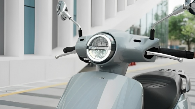 Tampang Retro, Fitur Modern: Skutik Haojin SN09 Bikin Honda BeAT Terlihat Mahal