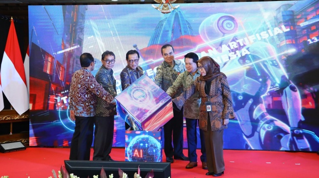 OJK Ingatkan Risiko Keamanan Penggunaan AI di Perbankan