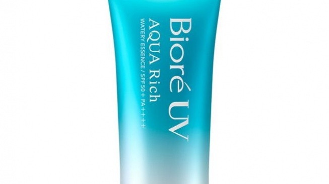 Biore UV Aqua Rich Watery Essence SPF 50+ PA++++. [KAO]