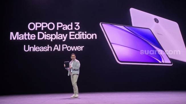 Oppo Pad 3 Matte Display Edition, tablet premium layar ala kertas yang resmi diluncurkan ke Indonesia pada Rabu (30/4/2025). [Suara.com/Dicky Prastya]