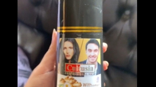 Cultusia Coloring Shampoo Original Black. [Instagram/@cultusiaofficial]