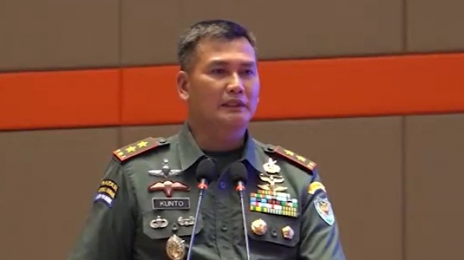 Soal Mutasi Letjen Kunto Arief Dinilai Sarat Kepentingan Politik, TB Hasanuddin: TNI Mudah Digoyah