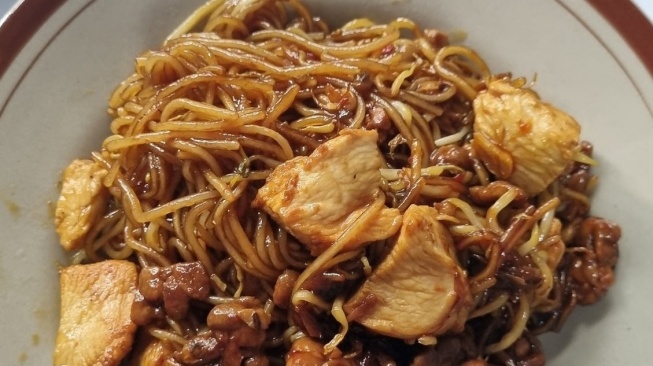 Makanan khas Riau, Mie Sagu. (Twitter)