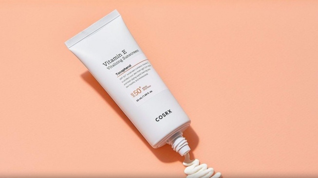 CosRX Vitamin E Vitalizing Sunscreen (cosrx.com)
