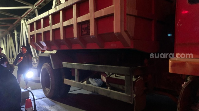 Jembatan Mahakam I Nyaris Ambruk? Investigasi dan Desakan Tutup Total