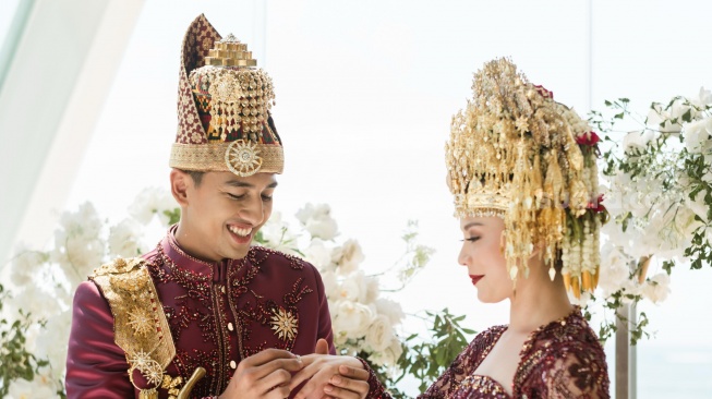 Selamat! Harris Vriza Resmi Nikahi Haviza Devi Anjani di Bali