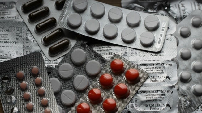 Dari Medan Tempur ke Obat-obatan: Kontroversi Rencana Pabrik Farmasi TNI