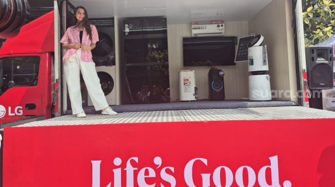 Kampanye Life’s Good Truck ke 14 kota di Pulau Jawa resmi dimulai, Jakarta, Jumat (2/5/2025). [Suara.com/Dythia]
