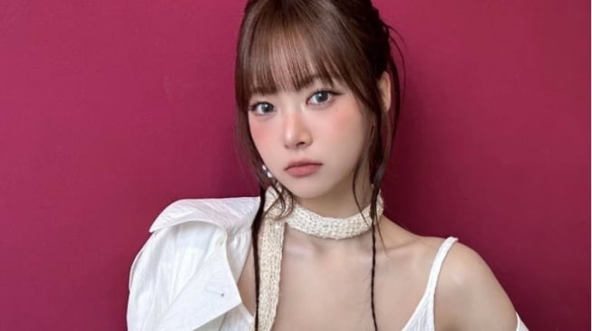 4 Look OOTD Effortless ala Eunchae LE SSERAFIM, Cocok untuk Gaya Harianmu!