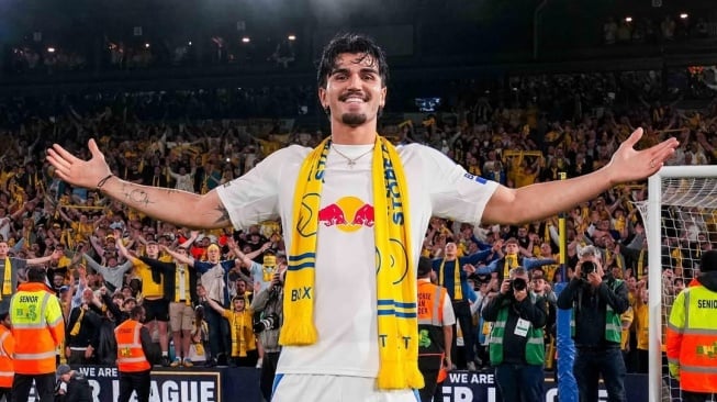 Kenapa Pascal Struijk Dijuluki Mr. Reliable?