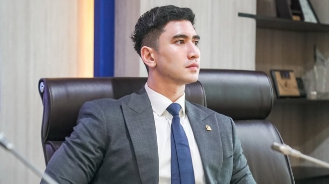 Verrell Bramasta Berbohong saat Ajak Fuji Bukber Keluarga, Begini Modusnya