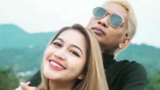 Perjalanan Cinta Young Lex dan Eriska Nakesya, Diam-Diam Menikah dan Hamil Hingga Kini Resmi Cerai