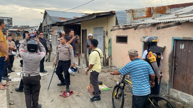 Polisi turun ke lokasi tawuran di Belawan. [Dok Polda Sumut]