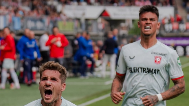 Kabar Abroad: Statistik Mees Hilgers Usai FC Twente Hancurkan Sparta Rotterdam