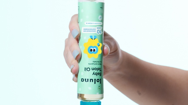 Lagi Musim Demam Berdarah? Intip 5 Rekomendasi Minyak Telon Bayi Anti Nyamuk, Harga Terjangkau