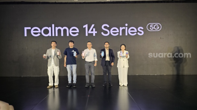 Peluncuran Realme 14 5G dan Realme 14T 5G yang digelar di Sopo Del Tower, Kuningan, Jakarta, Selasa (6/5/2025). [Suara.com/Dicky Prastya]