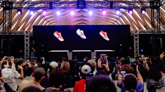 Asics Hadirkan Sepatu Canggih Para Pelari Elit di Tokyo Speed Race 2025