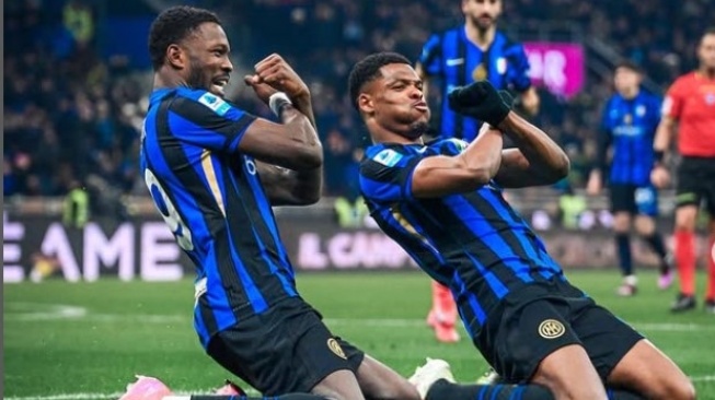 Bawa Inter Milan ke Final, Bek Berdarah Jawa Ini Luapkan Emosi