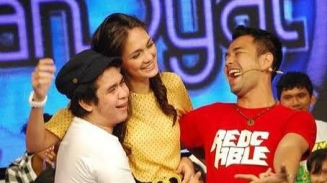 Potret lawas Raffi Ahmad, Luna Maya, dan Olga Syahputra (Instagram/raffinagita1717)
