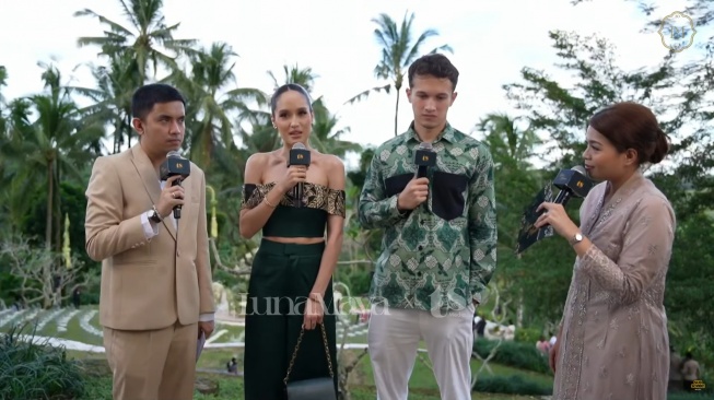 Deretan artis yang hadiri pernikahan Luna Maya dan Maxime Bouttier (YouTube/TS Media)