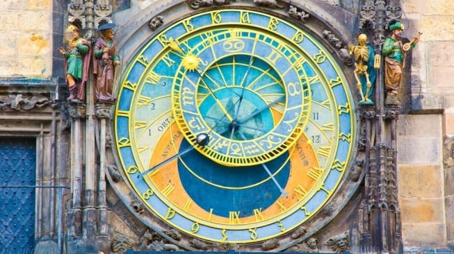4 Zodiak yang Harus Waspada Hari Ini 12 Mei 2025, Emosi Bisa Meledak-ledak!