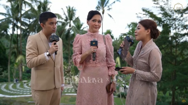 Deretan artis yang hadiri pernikahan Luna Maya dan Maxime Bouttier (YouTube/TS Media)