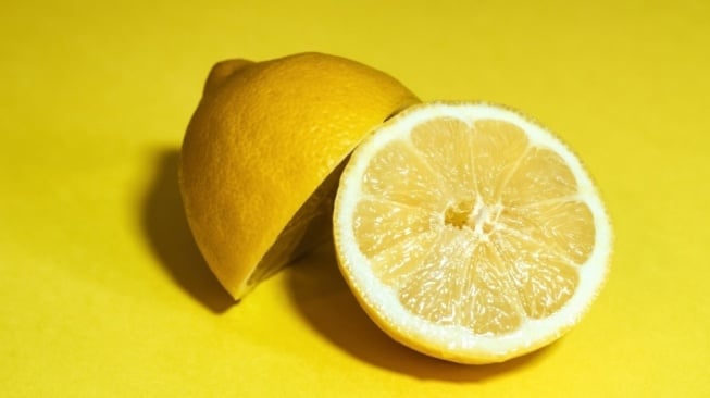 Ilustrasi buah lemon (Pxhere.com)
