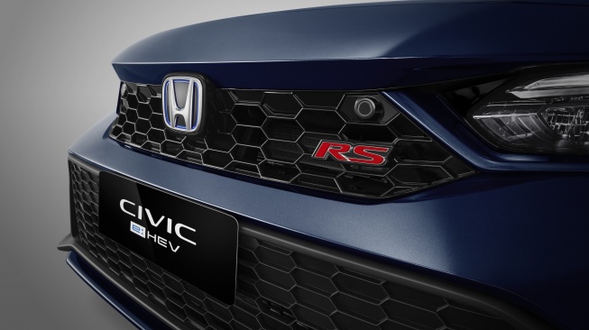Tampilan Eksterior New Honda Civic RS e:HEV yang Jadi Model Hybrid Terbaru dari HPM dengan banderol harga Rp699 juta. (Foto: HPM)