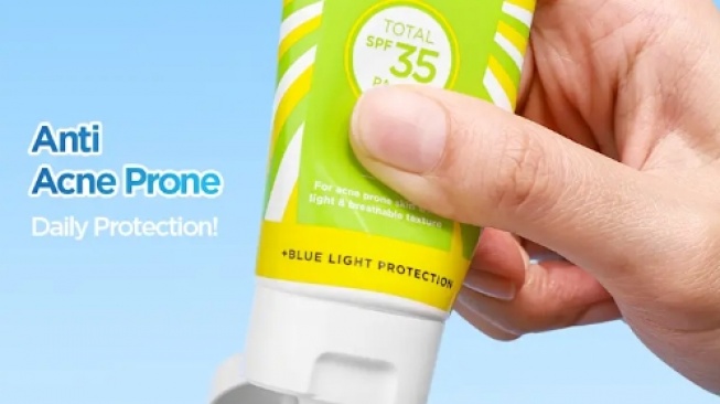 Sunscreen Azarine untuk kulit berjerawat. [azarinecosmetics.com]