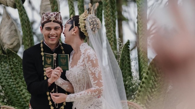 Maxiem Bouttier semakin menujukan sifat kebucinannya (Instagram)