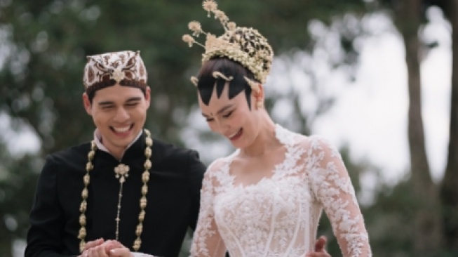 Ikut Deg-degan Saat Maxime Bouttier Ucap Ijab Kabul, Luna Maya: Aku Udah Mikir Kamu Diulang