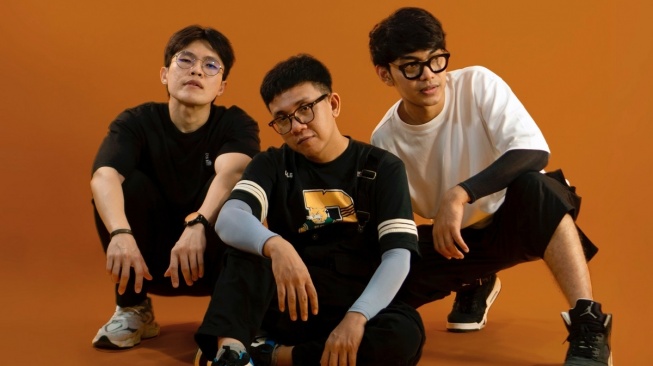 Akhiri Penantian Panjang, Missing Madeline Rilis Album Perdana Berjudul RE:START