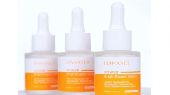 Rekomendasi Serum Niacinamide Lokal untuk Mencerahkan Wajah dan Meratakan Warna Kulit- Hanasui Power Bright Expert Serum (Instagram/@officialhanasui)