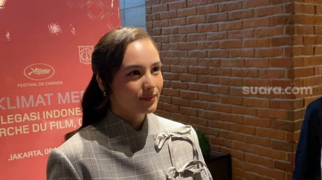 Jadi Penyanyi Seriosa, Chelsea Islan Cerita Persiapan Comeback Akting di Film Rose Pandanwangi