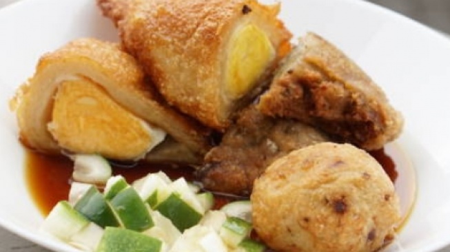 sejatah pempek Palembang