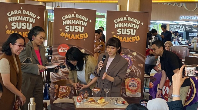 Chef sekaligus enterpreneur, Putri Miranti dalam acara perilisan Cimory Eat Milk, Kamis (8/5/2025). [Suara.com/Fajar Ramadhan]
