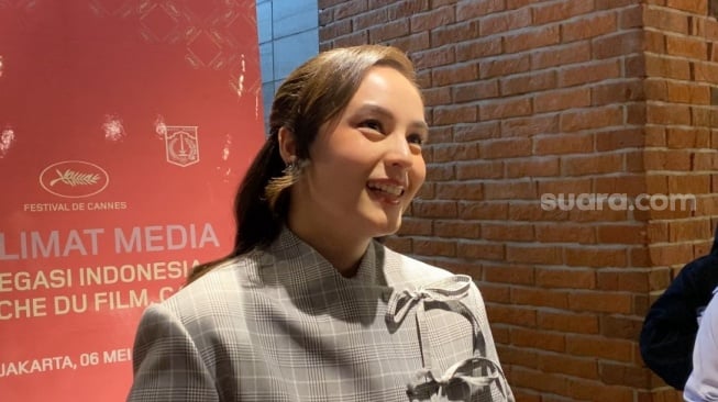 Chelsea Islan saat ditemui di kawasan Senayan, Jakarta Pusat, Selasa, 6 Mei 2025. [Suara/Tiara Rosana]