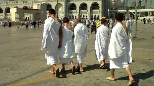 jemaah haji Indonesia mulai meninggalkan Madinah, bergerak ke Makkah
