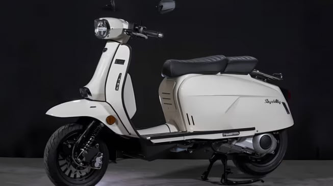 Royal Alloy GP Series, motor bertampang Vespa lebih murah dari Yamaha XMAX (Royal Alloy)
