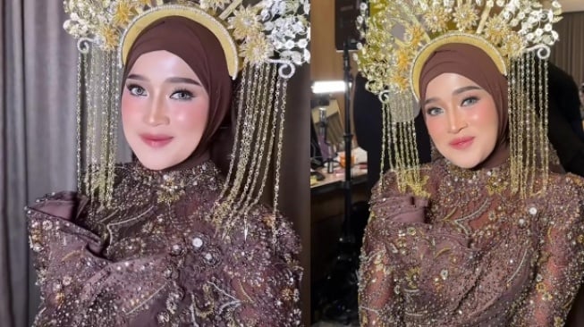 Heboh Ririe Fairus 'Menikah', Gunakan Baju Adat Palembang