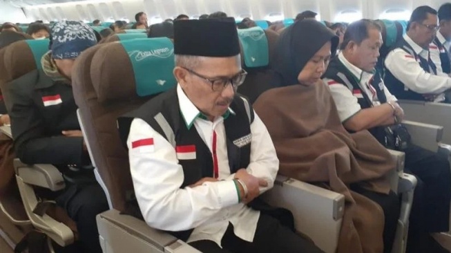 Tata Cara Salat di Pesawat, Panduan bagi Jemaah Calon Haji