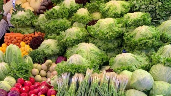 Tak dipungkiri, mengonsumsi banyak sayur cukup baik untuk kesehatan pribadi dan khususnya bagi orang yang akan diet. (Twitter)
