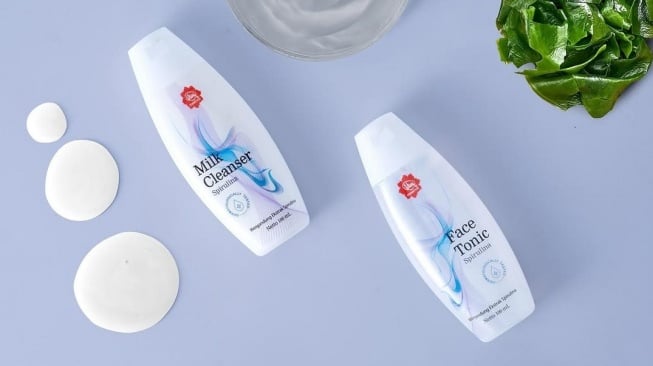 Milk Cleanser dan Face Tonic Viva. (Instagram/viva.cosmetics)